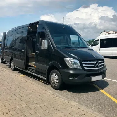 minibus-hire-london